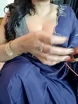 Stripchat Live Sex Cam of kaamuk_shweta
