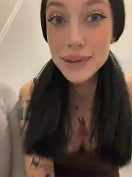 Stripchat Adult Video Chat of Melissa_crazy