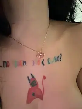 Stripchat Sex Cam of Melissa_crazy