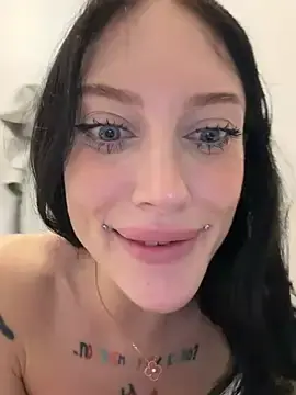 Stripchat Live Porn of Melissa_crazy