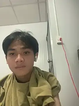 Stripchat Sex Cam of Shin210