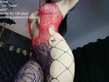 Stripchat Live Sex Cam of AlexHoe_