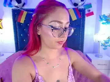Stripchat Best live sex cam show of Amelie_adams