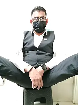 Stripchat Sex Chat of RAINBOWONE