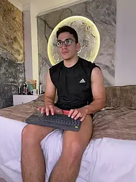 Stripchat Live Sex Cam of JeffDaltton