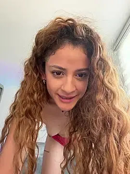 Stripchat Free Live Porn of alana15