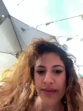 Stripchat Live Sex of alana15