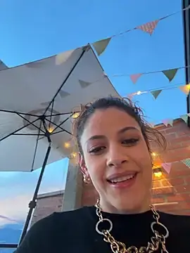 Stripchat Watch Live Sex Cams of alana15
