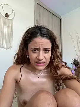 Stripchat Live Sex Cam of alana15