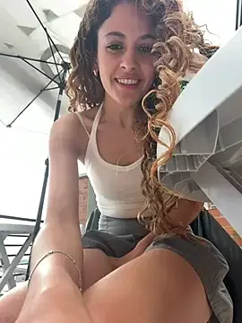 Stripchat Free Live Porn of alana15