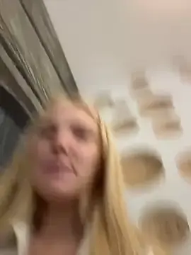 Stripchat Sex Cam of AmmyHot