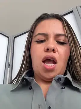 Stripchat Watch Live Sex Cams of Ariana-07