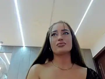 Stripchat Watch Live Sex Cams of EmeraldKatt