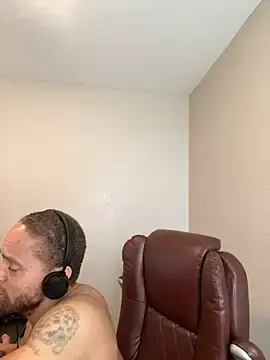 Stripchat Live Sex Cam of Fathero1time