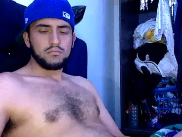 Stripchat Free Porn Cam of derek_smiith