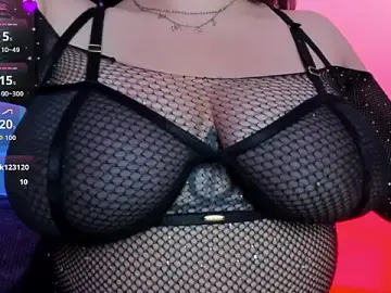 Stripchat Free Live Porn of Luvienne