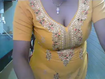 Stripchat Live Porn of LovingPihu