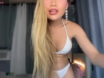 Stripchat Live Porn of Tsfoxyangelx