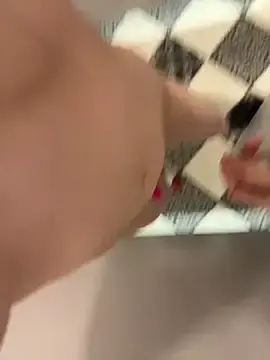 Stripchat Live Sex of Mia_Mia_M