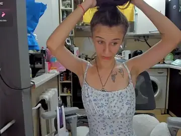 Stripchat Adult Webcam of _Nika_Kik