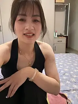 Stripchat Free Live Porn of huihui_520