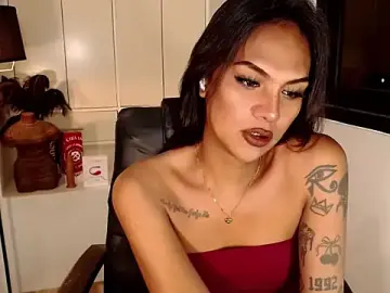Stripchat Live Sex Cam of Coffee_Xoxo