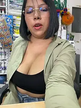 Stripchat Private Sex Chat of ISABELLA__LUNA