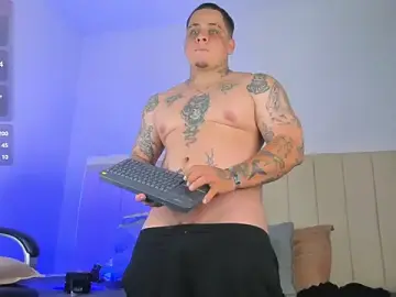 Stripchat Free Live Porn of denis_munera