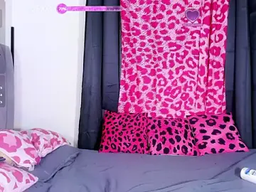 Stripchat Sex Cam of Isaktm1