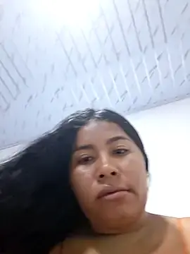 Stripchat Free Porn Cam of Sweet-Dirty-Storm