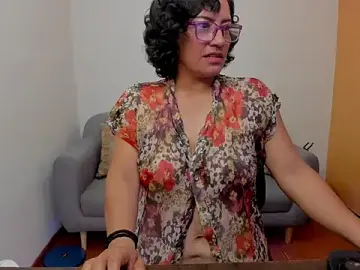 Stripchat Live Sex of scarlet_wet