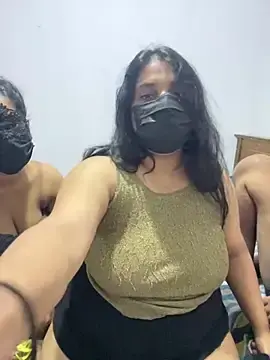 Stripchat Sex Cam of Savi-SL