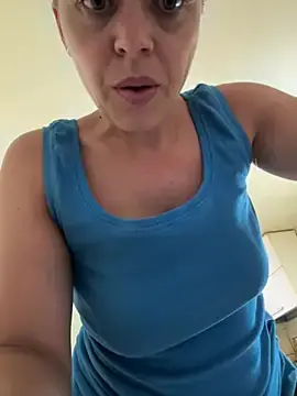Stripchat Live Porn of ladywithbigass
