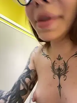 Stripchat Best Webcam of babydolll