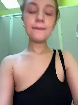 Stripchat Live Sex of katexxxx