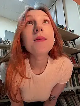 Stripchat Nude Webcam of katexxxx
