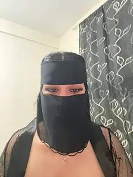 Stripchat Live Porn of mari_layali