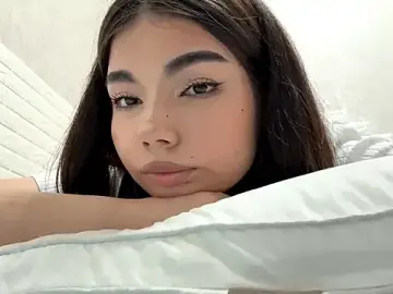 Stripchat Best live sex cam show of MarylnMonnier