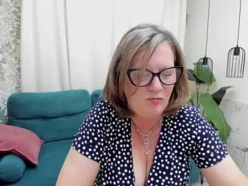 Stripchat Sex Cam of LeaPure