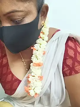 Stripchat Live Sex Cam of tamilrose143