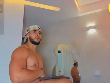 Stripchat Best Webcam of Scottfishcer1