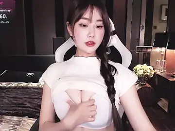 Stripchat Live Sex Cam of Aurora_-77