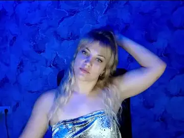 Stripchat Live Sex Cam of nika_gold1