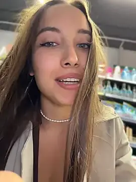 Stripchat Free Porn Cam of ICrazyOneIRL