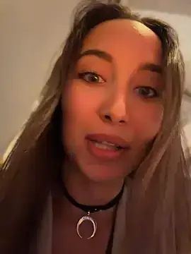 Stripchat Sex Chat of ICrazyOneIRL