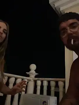 Stripchat Watch Live Sex Cams of MrAndMrsSavage