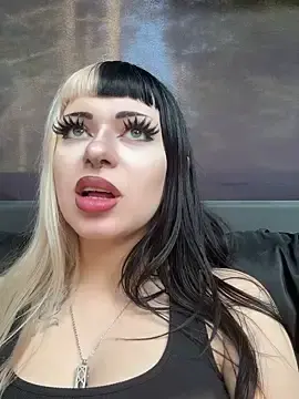 Stripchat Sex Cam of Paige_Turner