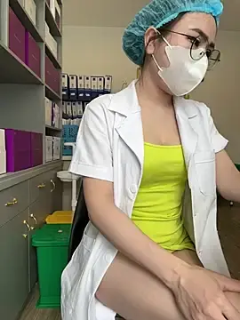 Stripchat Free Live Porn of secretly_masturbating