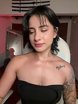 Stripchat Nude Webcam of Ale_Lewis