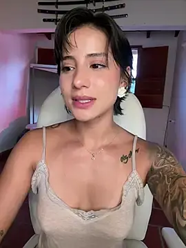 Stripchat Free Live Porn of Ale_Lewis